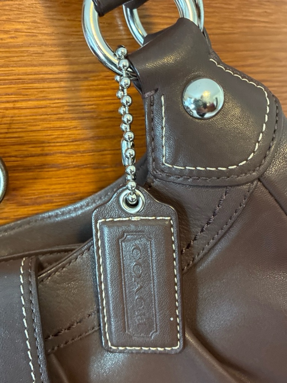 Coach F15075 large soho chocolate brown leather hobo shoulder bag 3 compartment - Picture 3 of 8